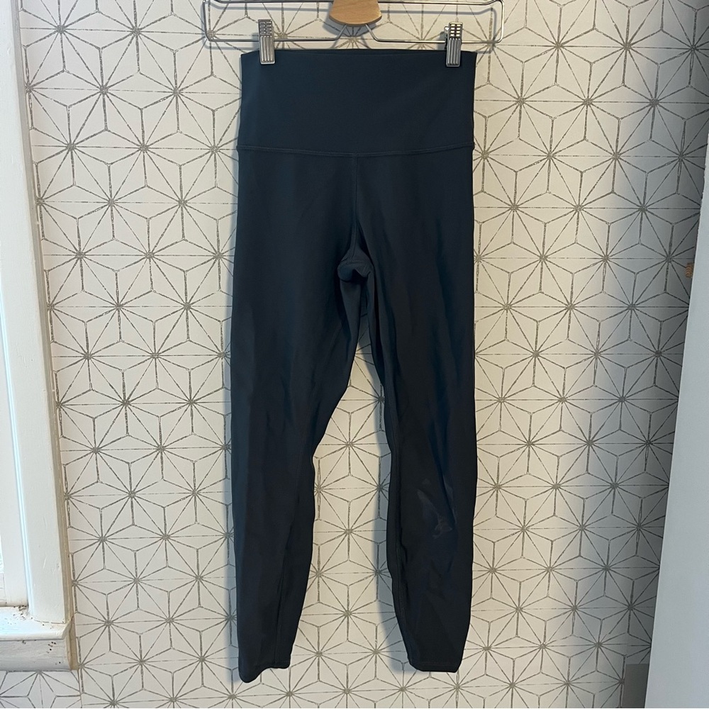 ALO Yoga Airlift Legging Anthracite Gray 28” - Picture 2 of 6